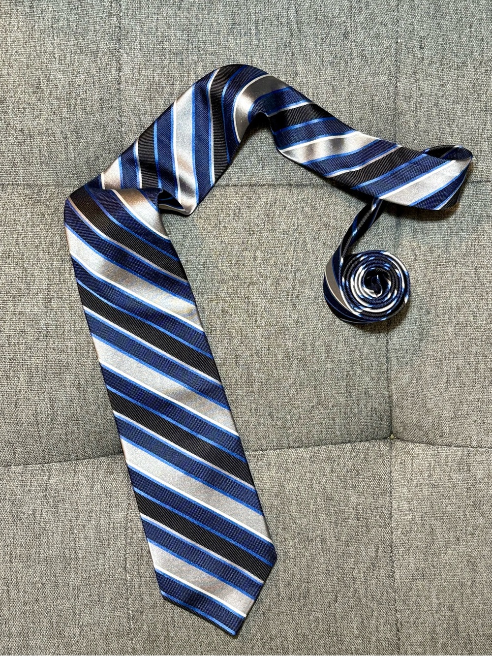 Brooks Brothers Navy, Silver and Light Blue Striped Men’s Tie
